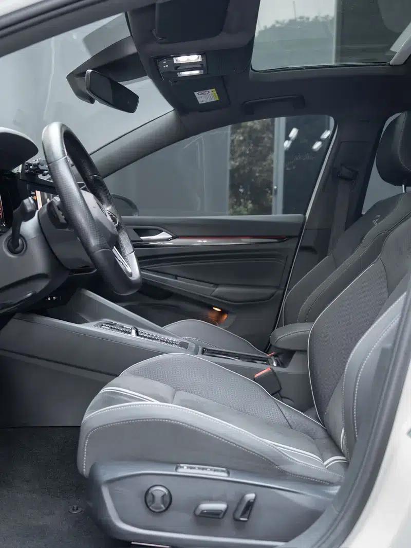 2021 Golf 280TSI DSG R-Line — миниатюра 9