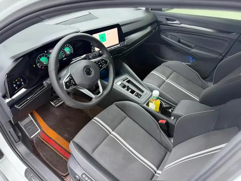 2023 Golf 280TSI DSG R-Line — миниатюра 12