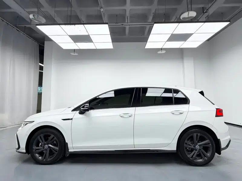 2023 Golf 280TSI DSG R-Line — миниатюра 4