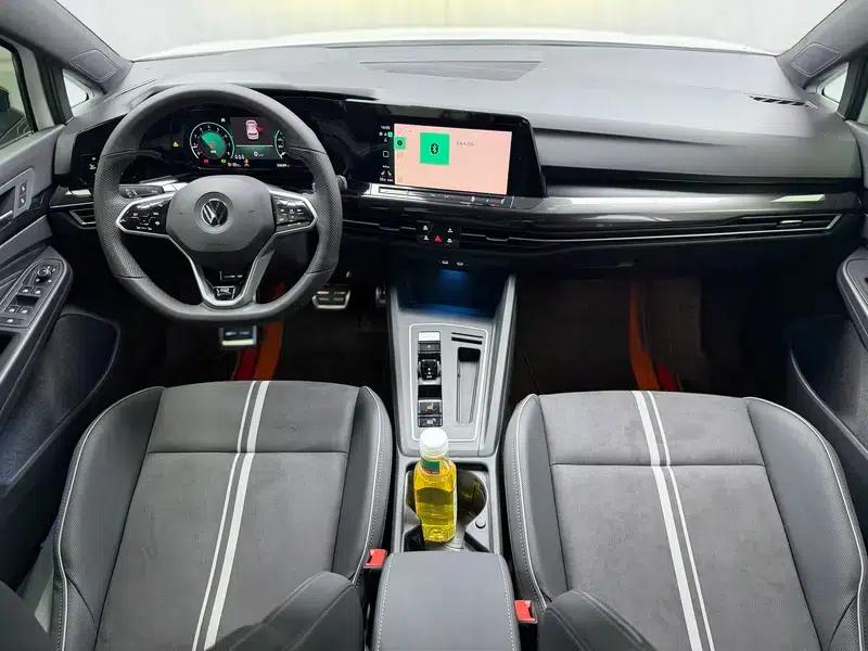 2023 Golf 280TSI DSG R-Line — миниатюра 8