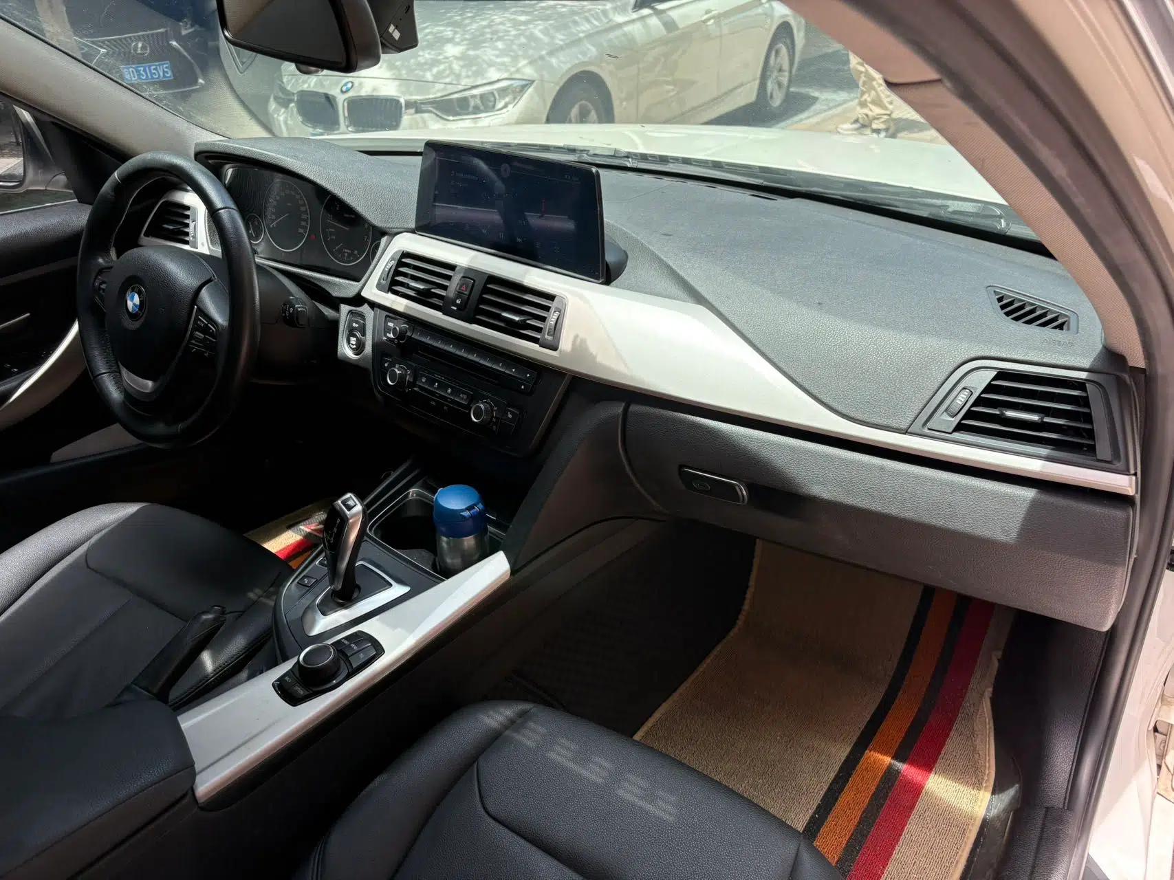 BMW 3 Series 2015 316Li Fashion Model — миниатюра 16