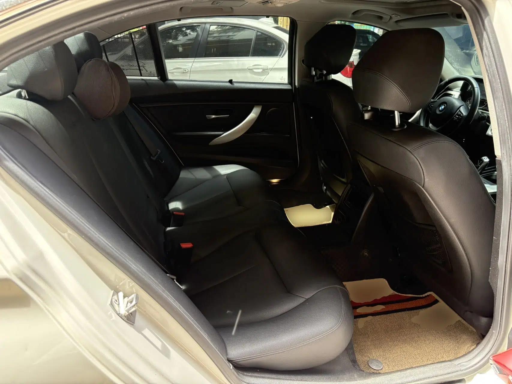 BMW 3 Series 2015 316Li Fashion Model — миниатюра 20