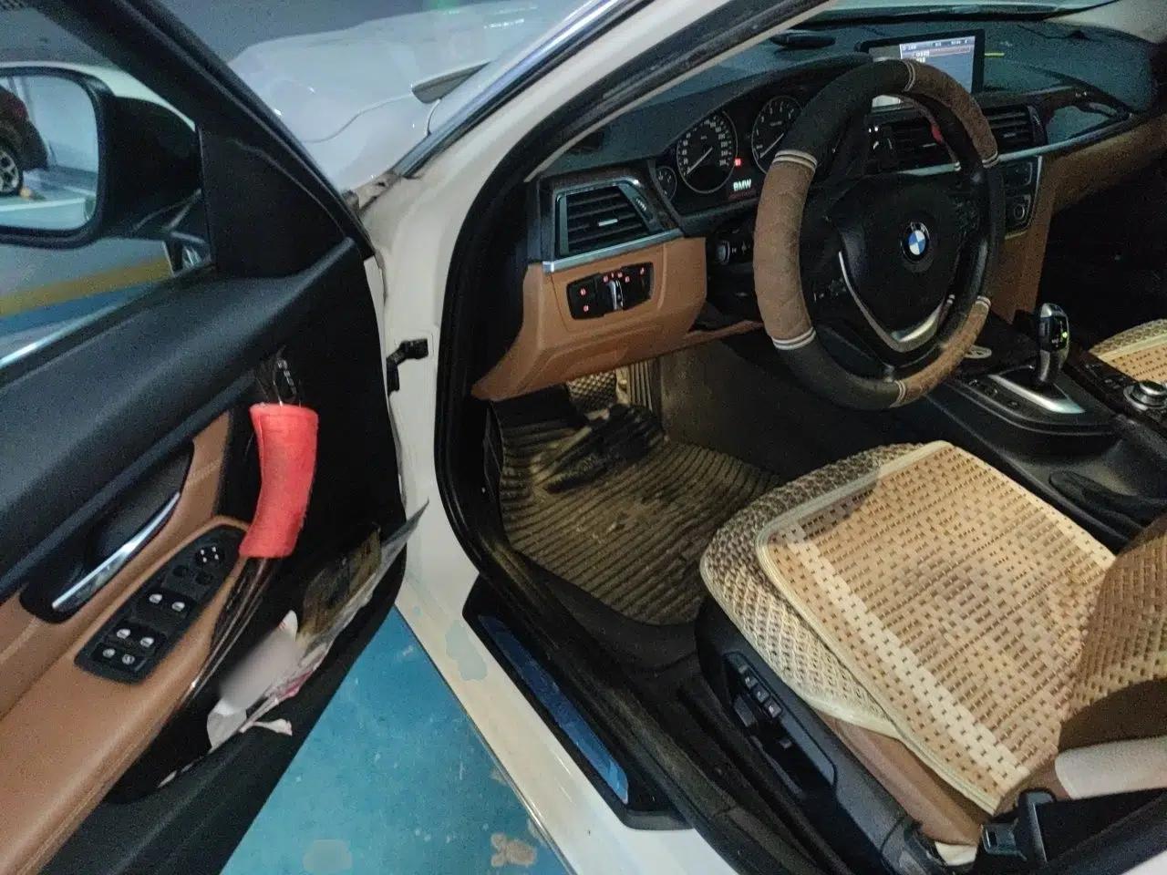 BMW 3 Series 2013 320Li Luxury Design Package — миниатюра 16