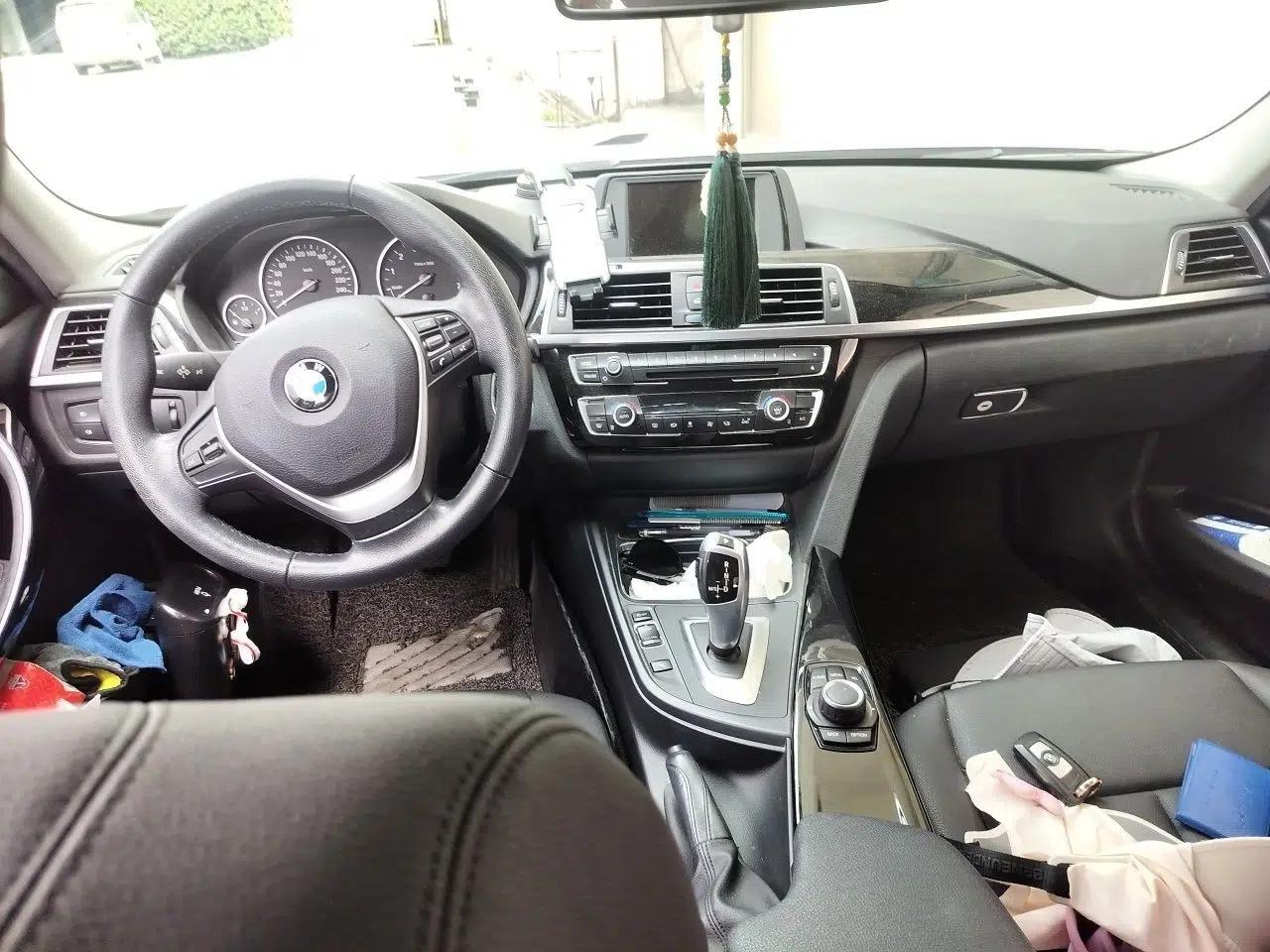 BMW 3 Series 2017 320Li Fashion Model — миниатюра 9