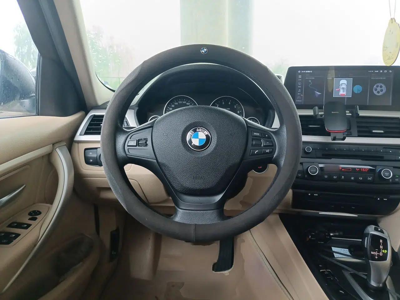 BMW 3 Series 2013 320Li Fashion Model — миниатюра 10