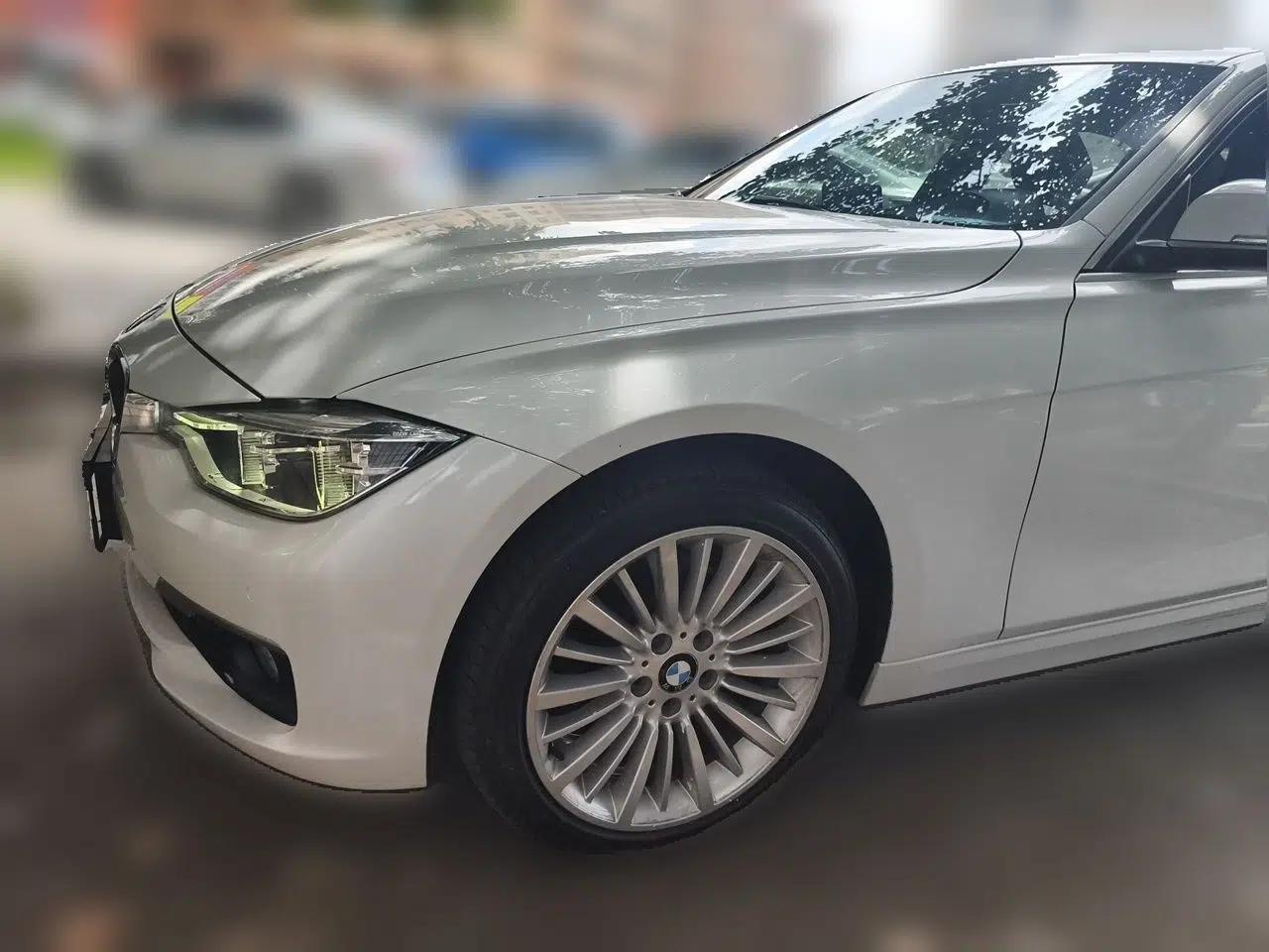 BMW 3 Series 2018 320Li Fashion Model — миниатюра 1