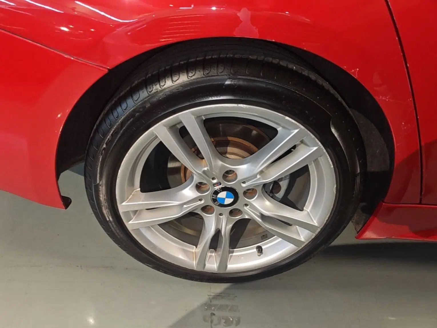 BMW 3 Series 2018 320Li Leading Model M Sport Package — миниатюра 11