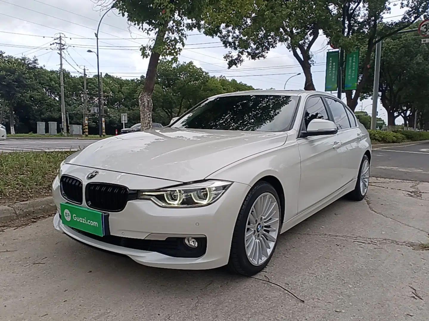 BMW 3 Series 2018 320Li Fashion Model — миниатюра 1