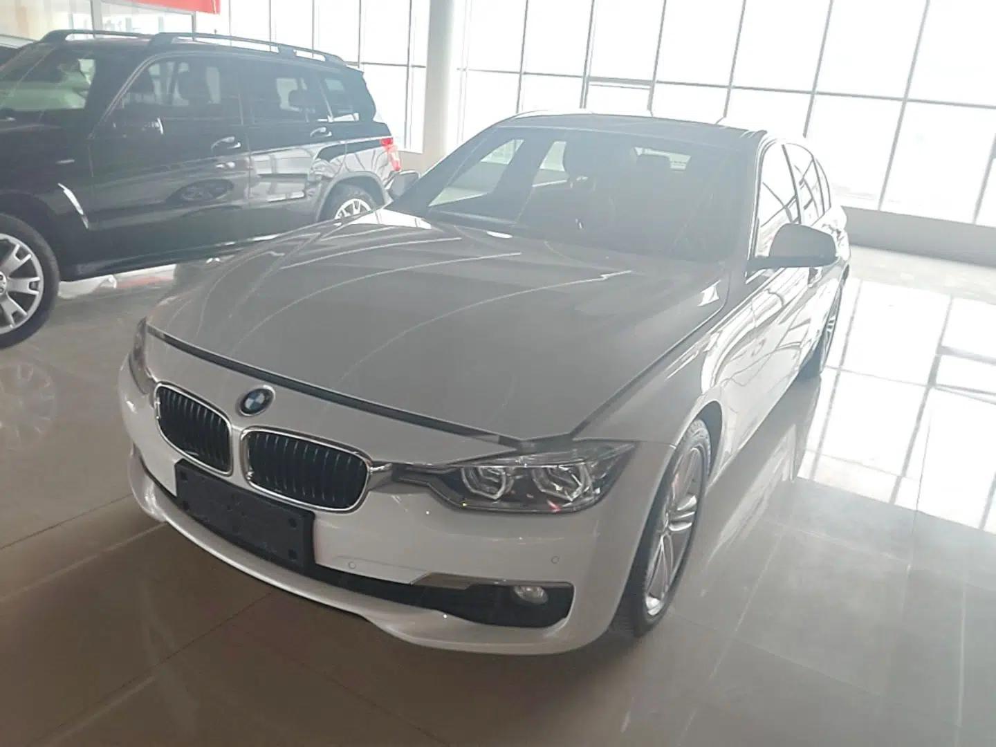 BMW 3 Series 2017 320Li Fashion Model — миниатюра 1