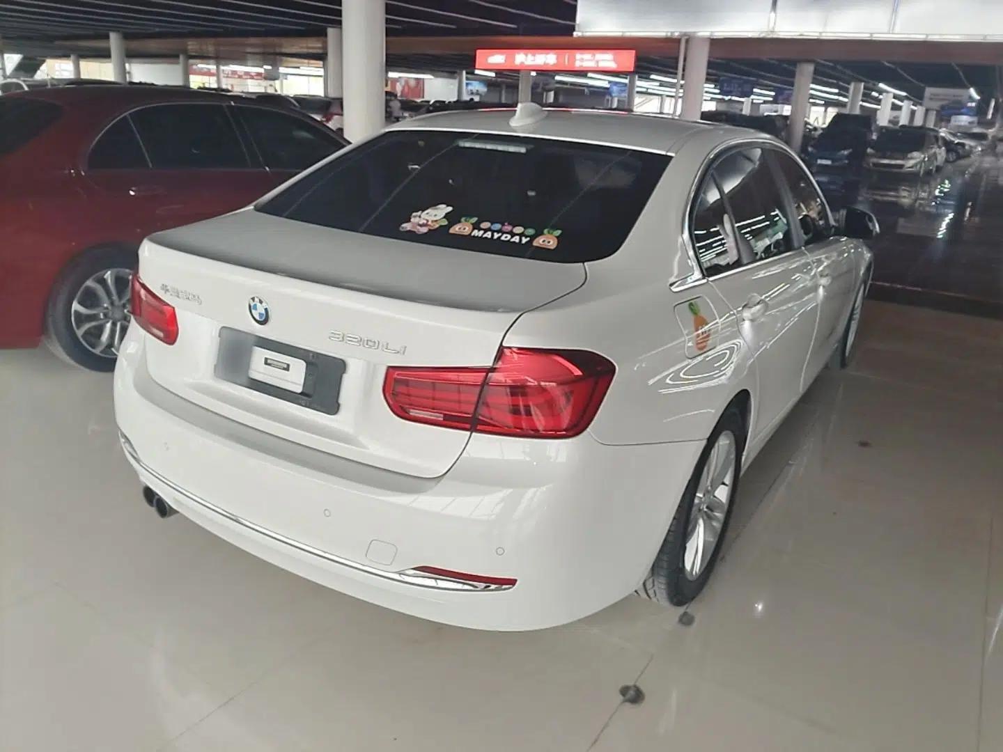 BMW 3 Series 2017 320Li Fashion Model — миниатюра 6