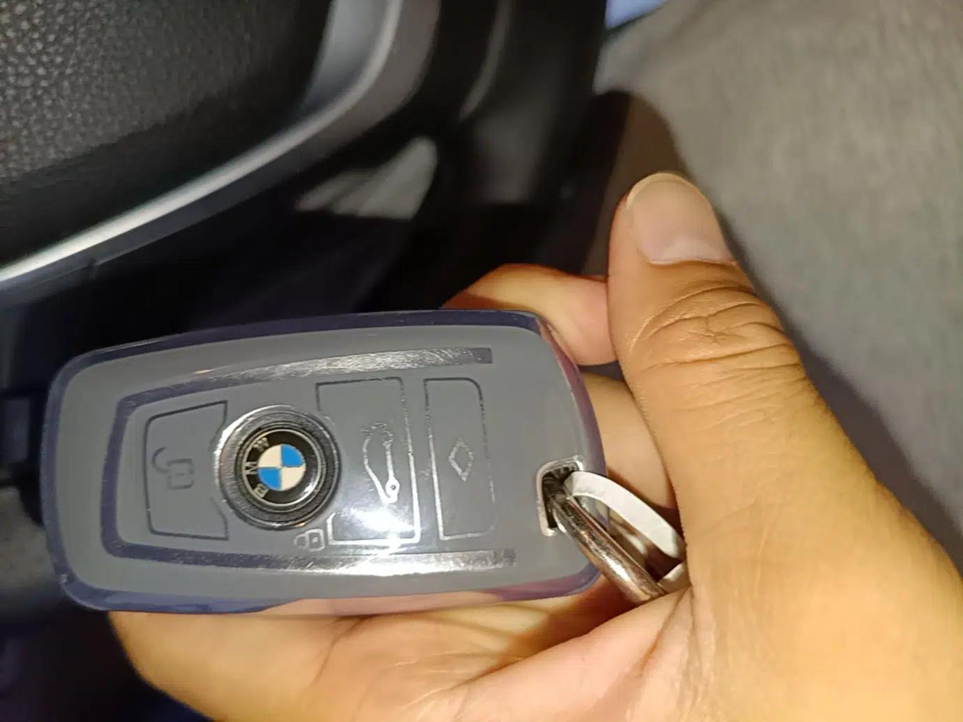 BMW 3 Series 2017 320Li M Sport Edition — миниатюра 28