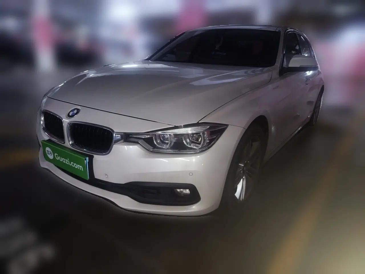 BMW 3 Series 2018 318i — миниатюра 1