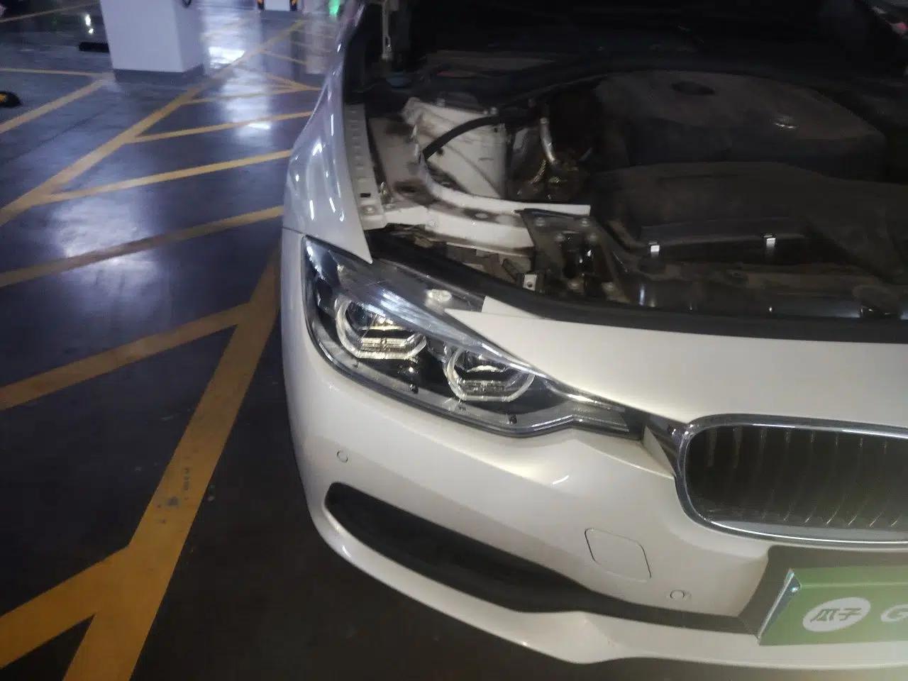 BMW 3 Series 2018 318i — миниатюра 7