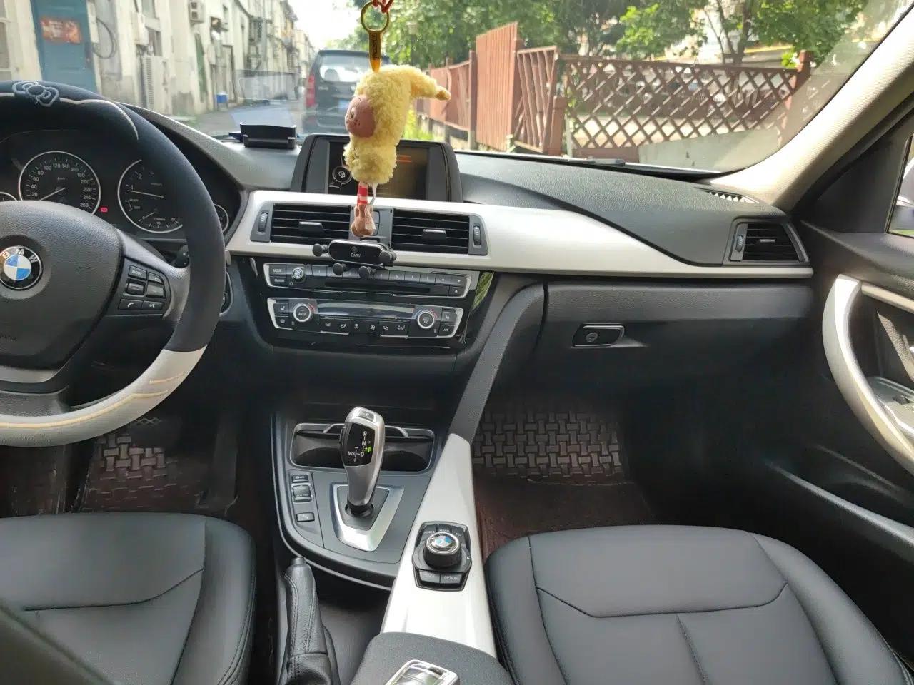 BMW 3 Series 2016 328Li Fashion Model — миниатюра 13