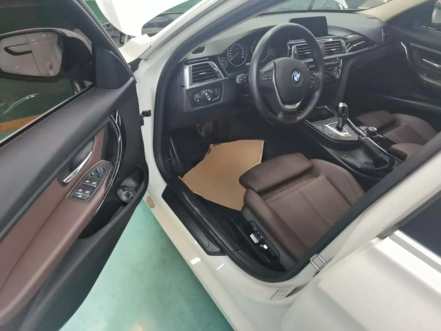 BMW 3 Series 2018 320Li Fashion Model — миниатюра 23