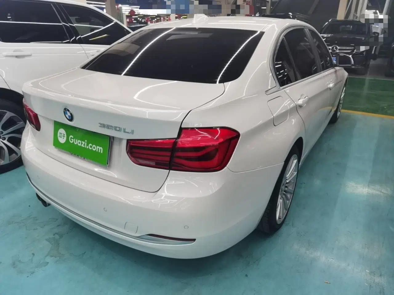 BMW 3 Series 2018 320Li Fashion Model — миниатюра 6
