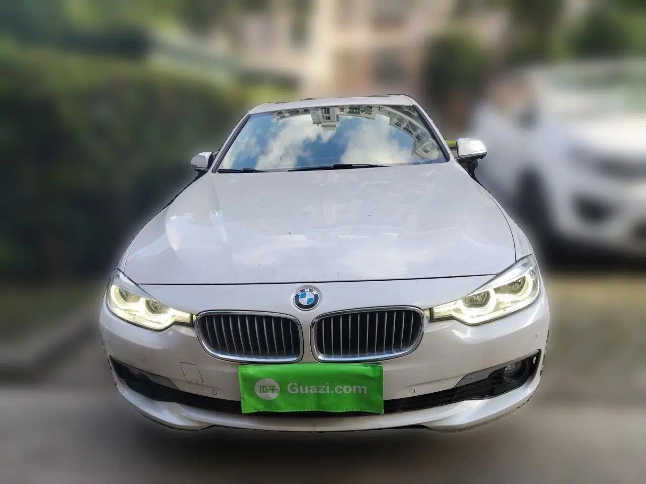 BMW 3 Series 2019 320Li Fashion Model — миниатюра 2