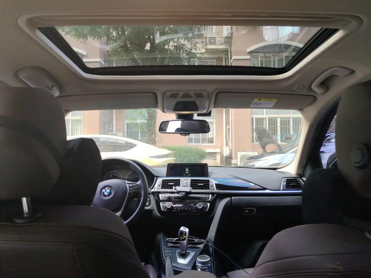 BMW 3 Series 2019 320Li Fashion Model — миниатюра 18