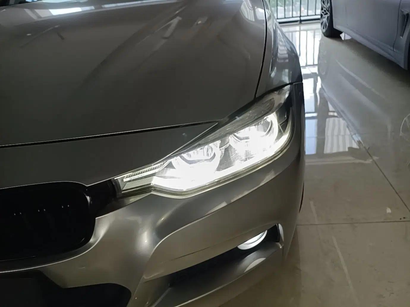 BMW 3 Series 2017 320i M Sport — миниатюра 8