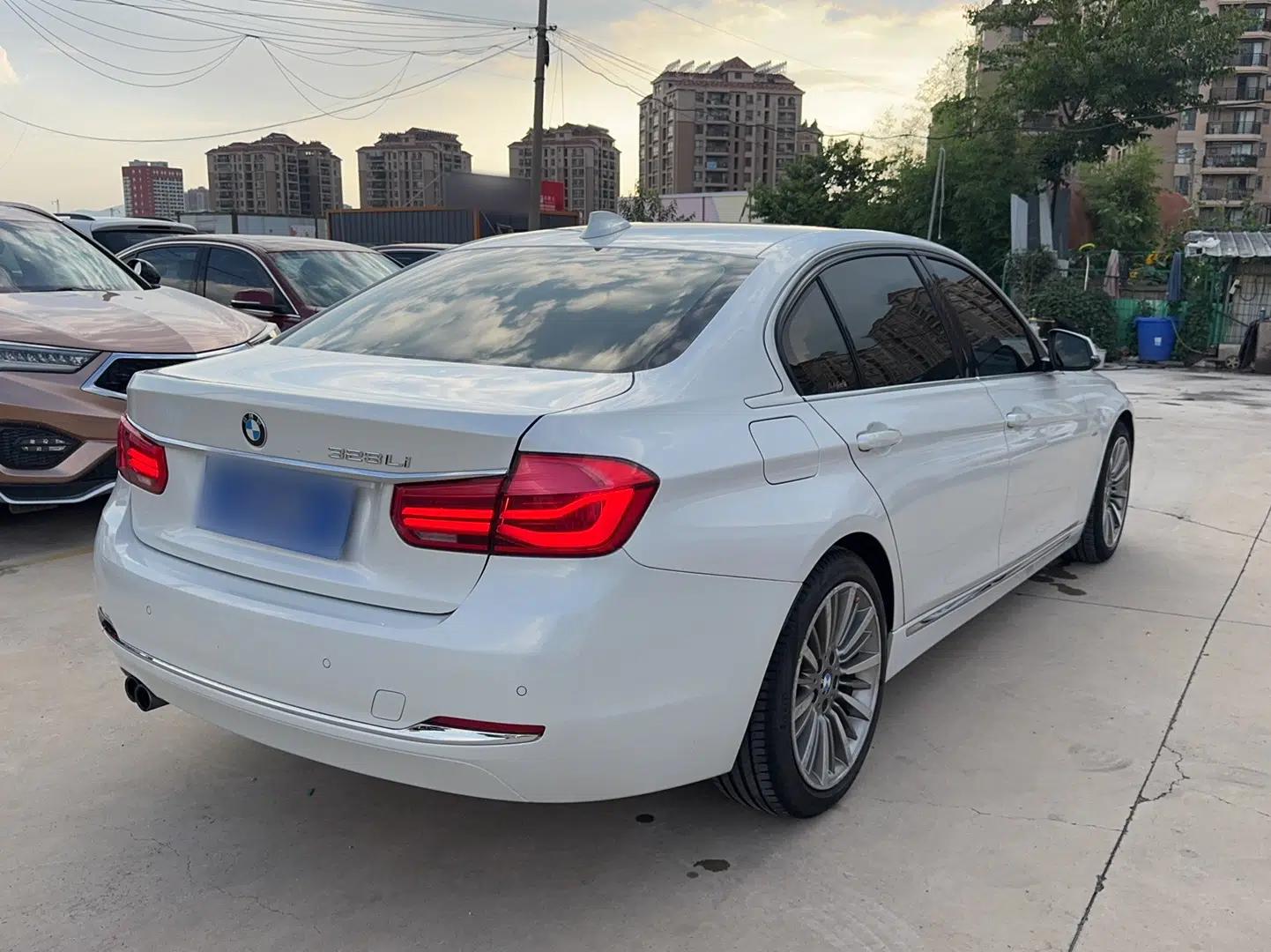 BMW 3 Series 2016 328Li Luxury Design Package — миниатюра 3