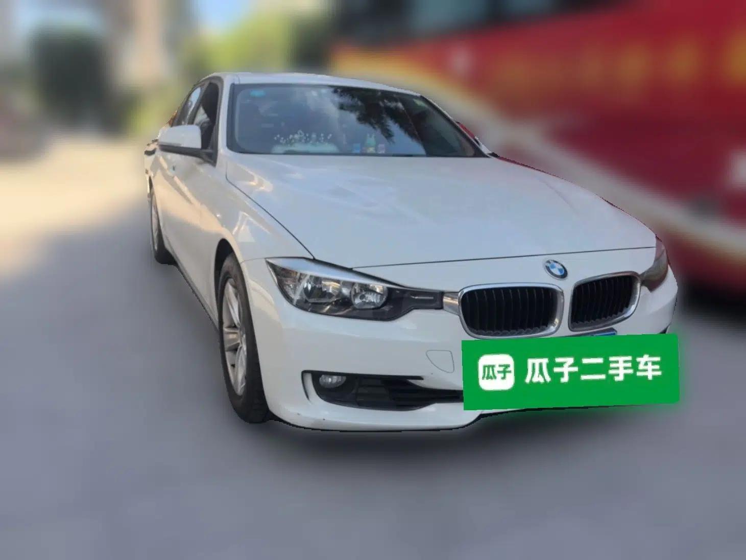 BMW 3 Series 2015 320i Active Edition — миниатюра 3