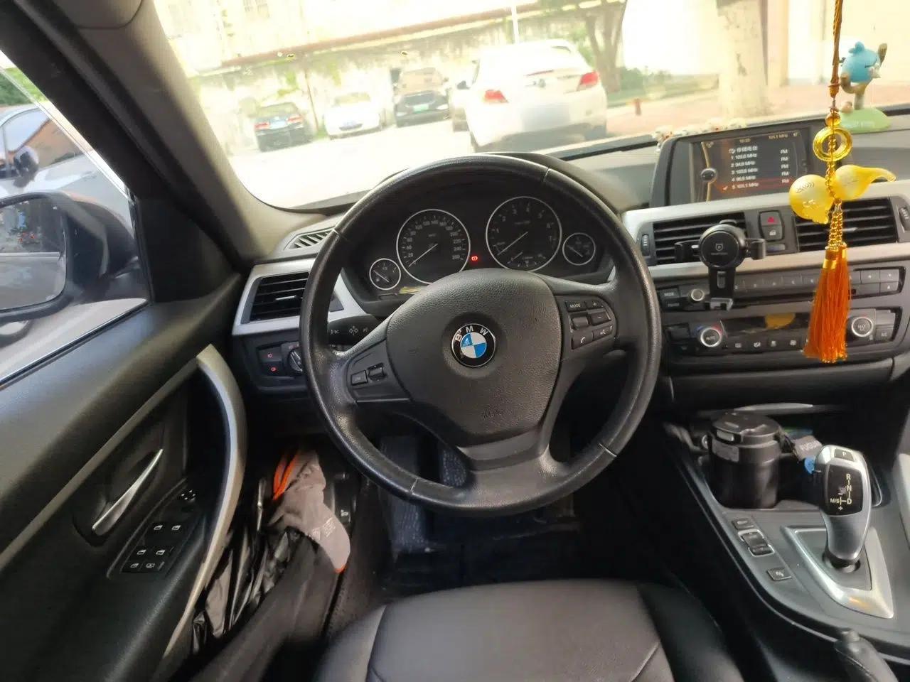 BMW 3 Series 2014 320Li Fashion Model — миниатюра 10