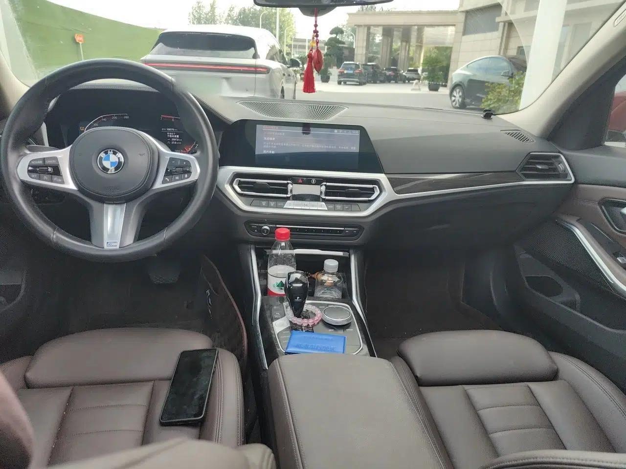 BMW 3 Series 2020 325Li M Sport Package — миниатюра 9