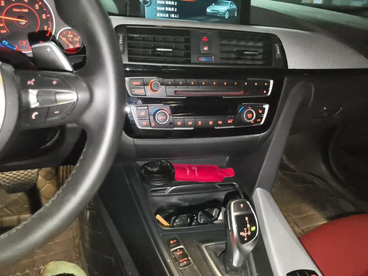 BMW 3 Series 2017 330i M Sport Edition — миниатюра 13