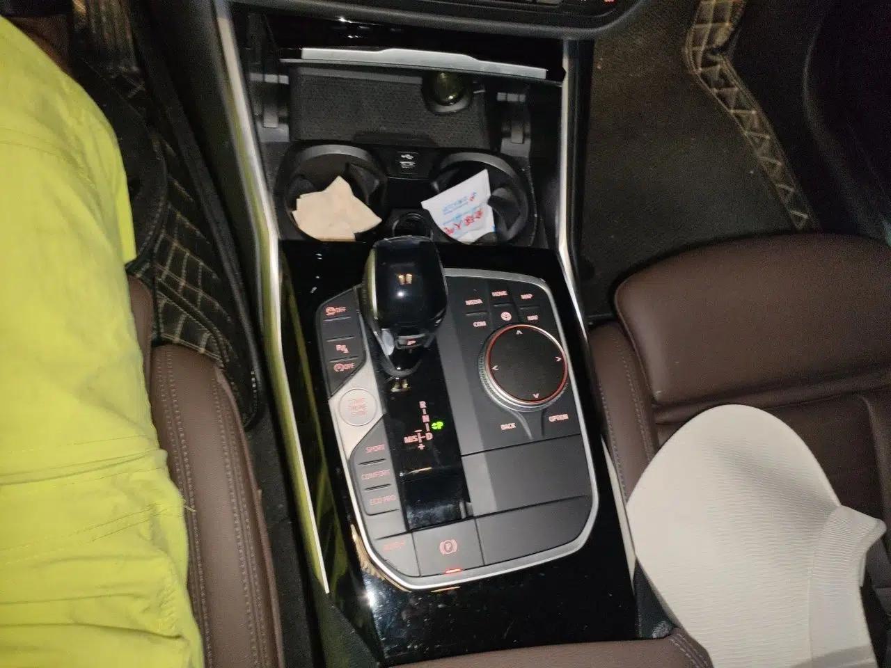 BMW 3 Series 2020 320Li M Sport Package — миниатюра 14