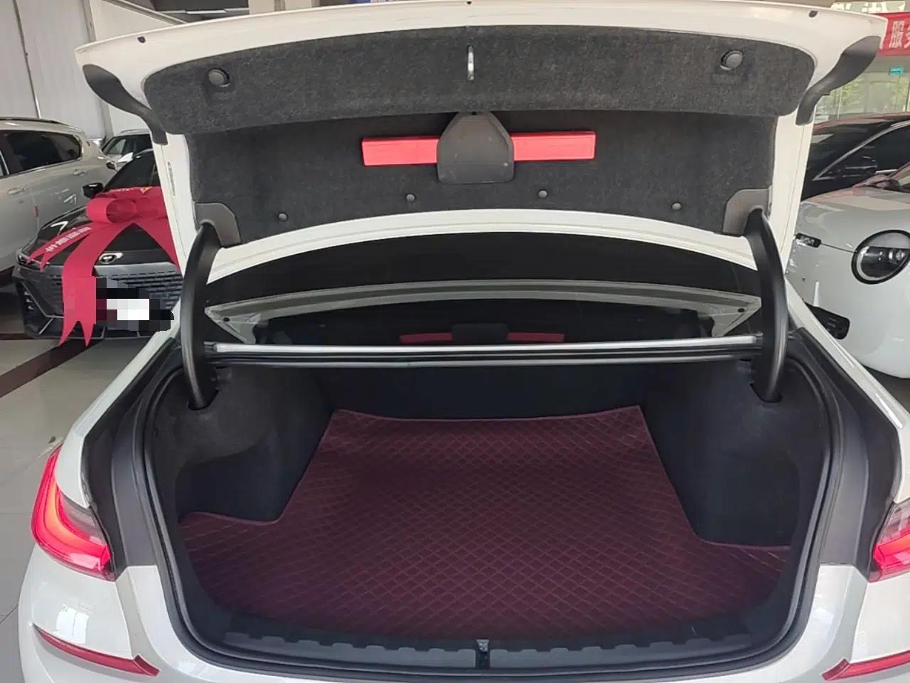 BMW 3 Series 2020 320Li M Sport Package — миниатюра 22