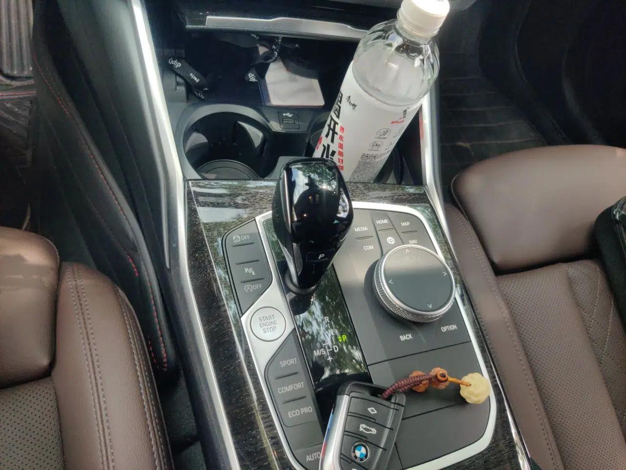 BMW 3 Series 2022 325Li M Sport Package — миниатюра 14