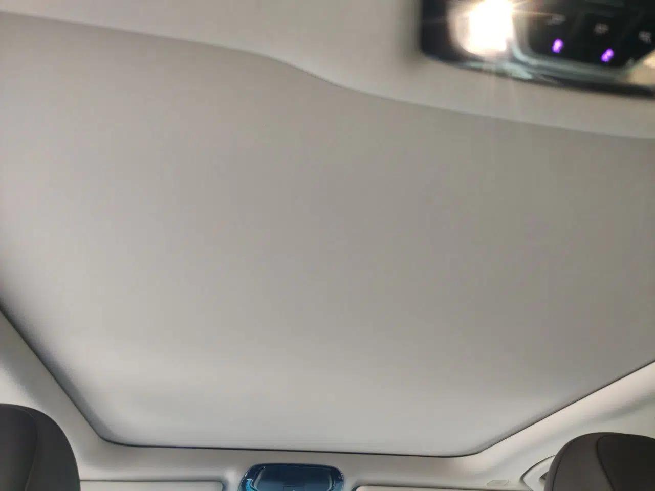 BMW 3 Series 2022 325Li M Sport Package — миниатюра 18