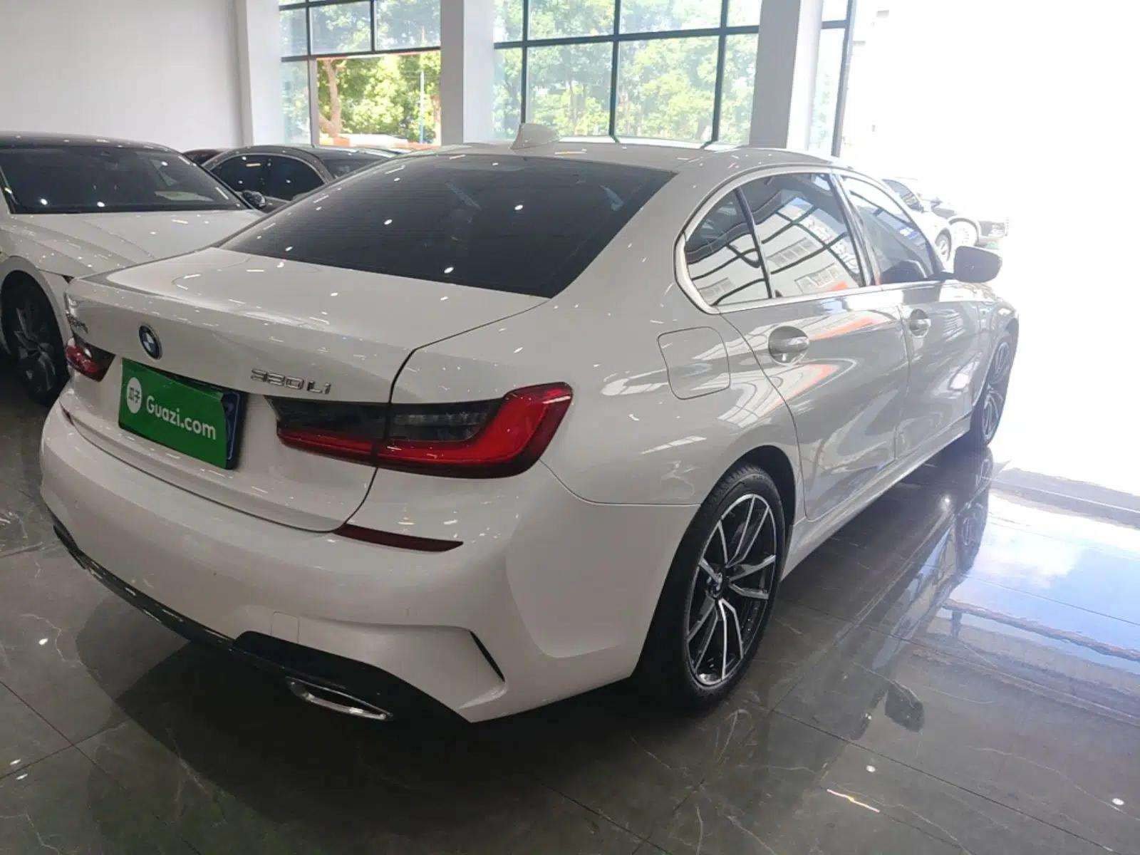 BMW 3 Series 2021 Second Facelift 320Li M Sport Package — миниатюра 6
