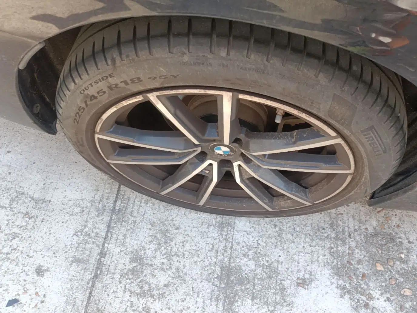 BMW 3 Series 2022 325Li M Sport Package — миниатюра 11