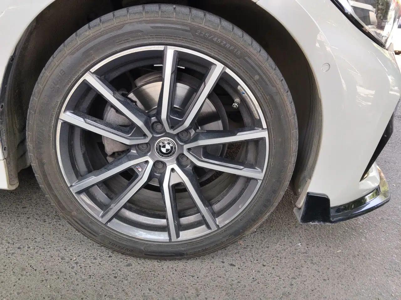 BMW 3 Series 2021 325Li xDrive M Sport Package — миниатюра 8