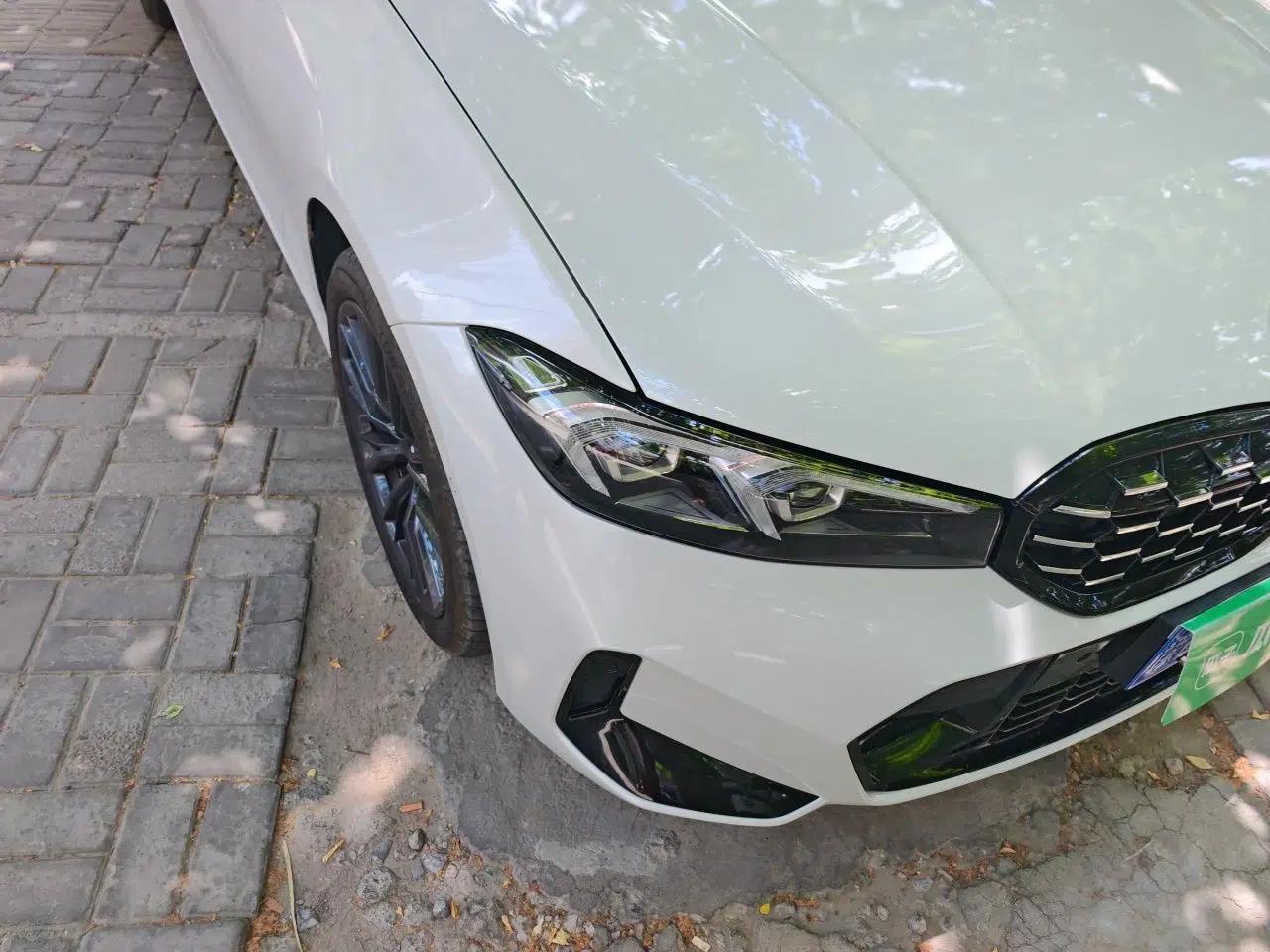BMW 3 Series 2023 325Li M Sport Night Edition Package — миниатюра 7