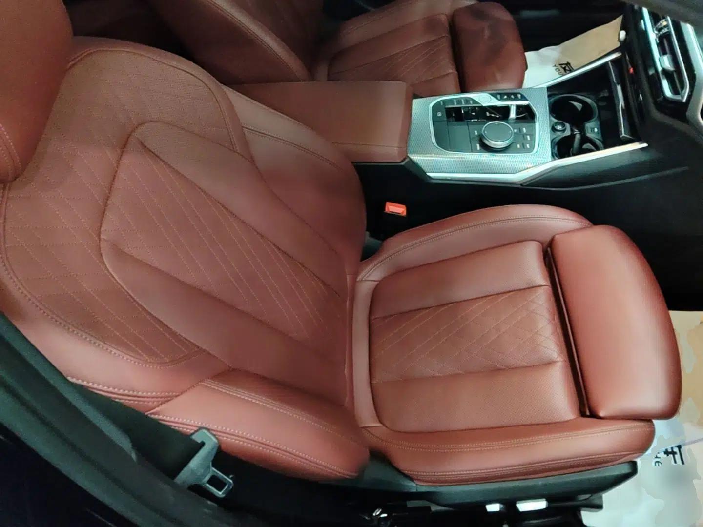 BMW 3 Series 2023 330i M Sport Night Edition Package — миниатюра 19