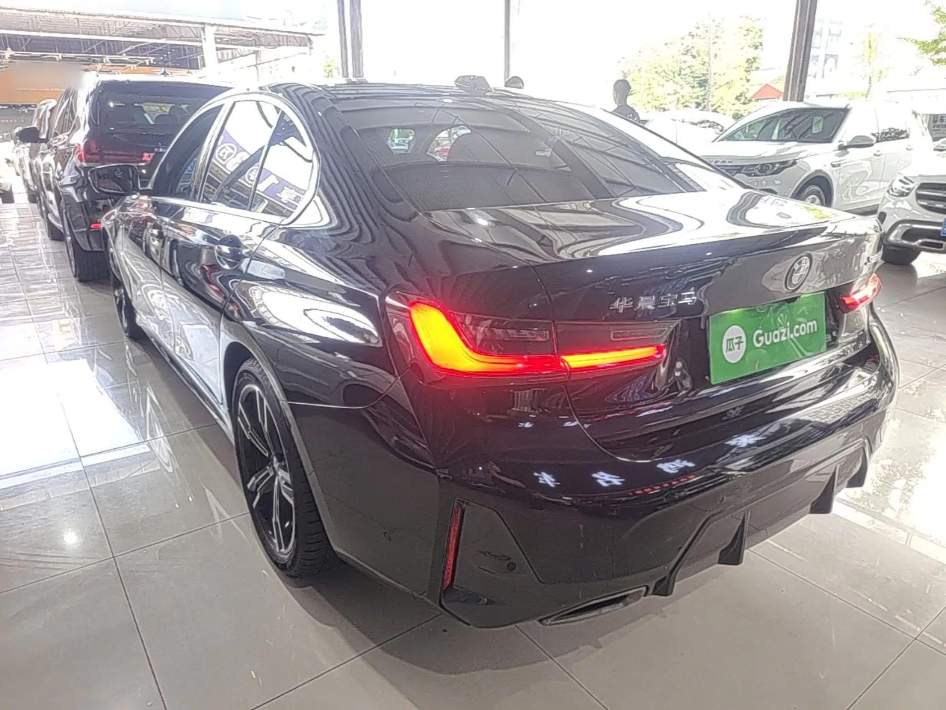 BMW 3 Series 2024 325i M Sport Package — миниатюра 4