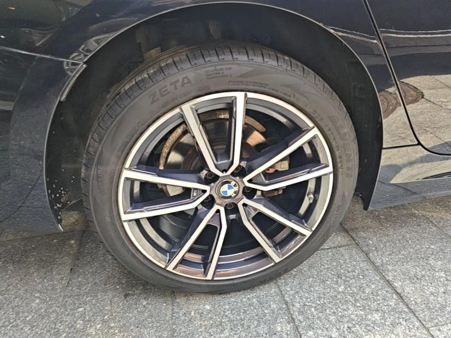 BMW 3 Series 2022 325Li M Sport Package — миниатюра 11