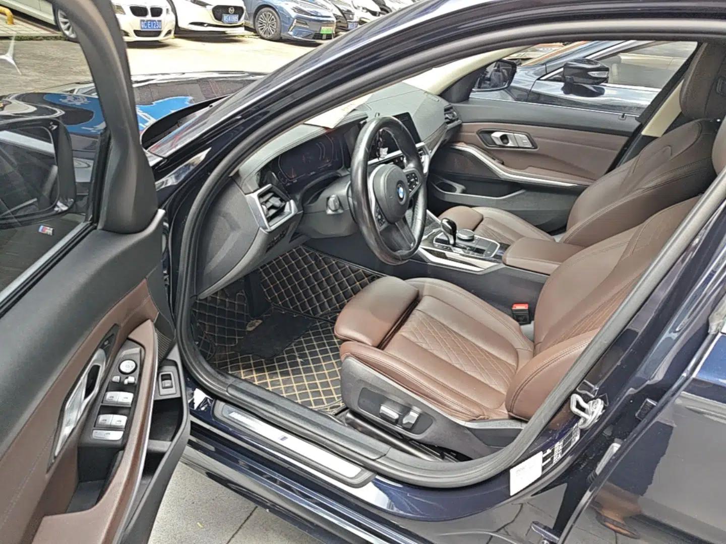 BMW 3 Series 2022 325Li M Sport Package — миниатюра 18