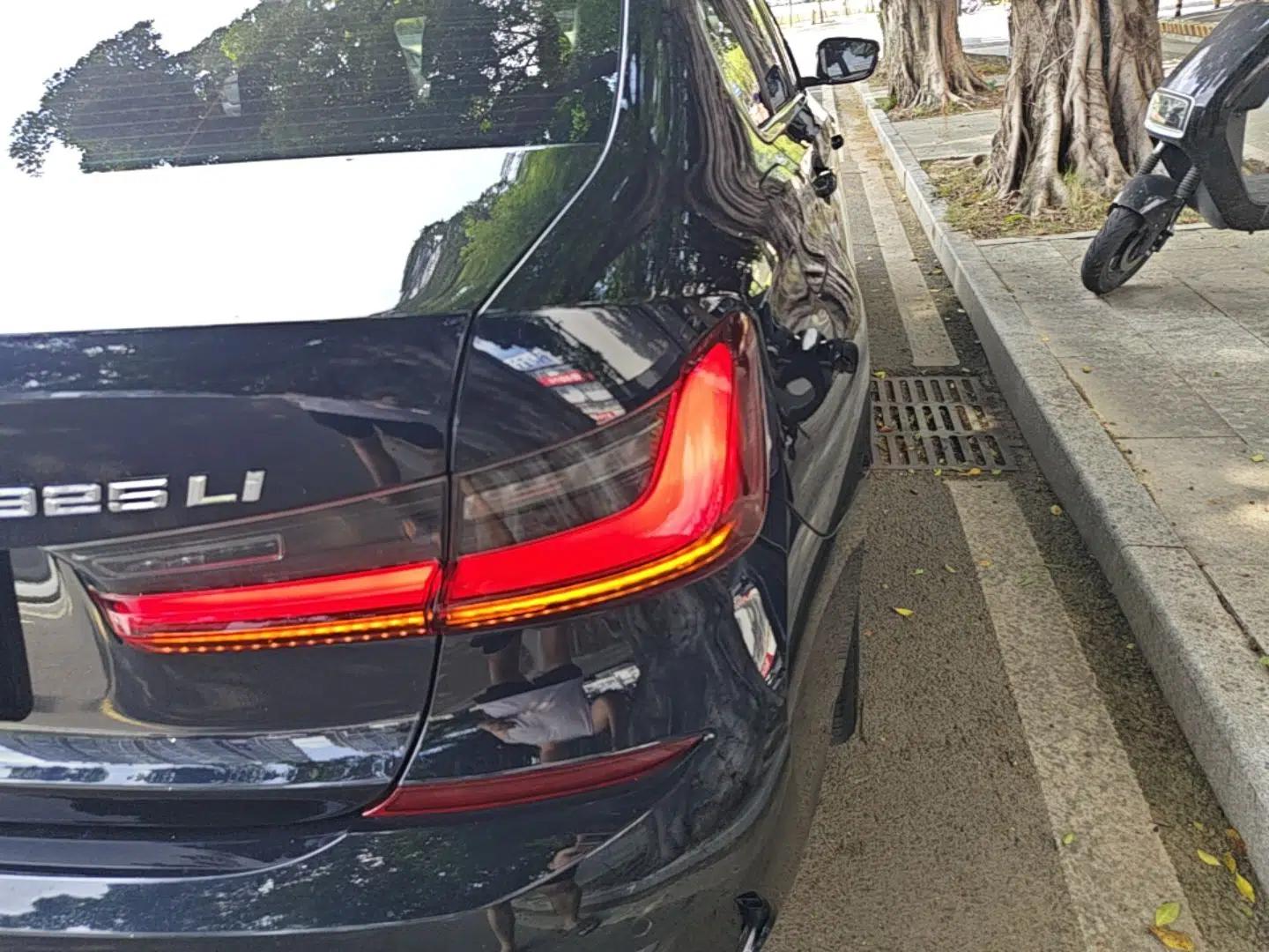 BMW 3 Series 2022 325Li M Sport Package — миниатюра 9