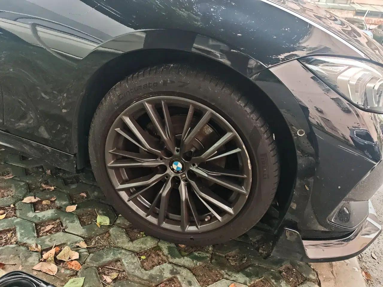 BMW 3 Series 2023 325Li M Sport Night Edition Package — миниатюра 8