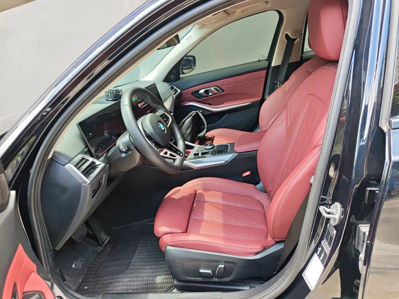 BMW 3 Series 2025 330Li M Sport Shadowline Package — миниатюра 15