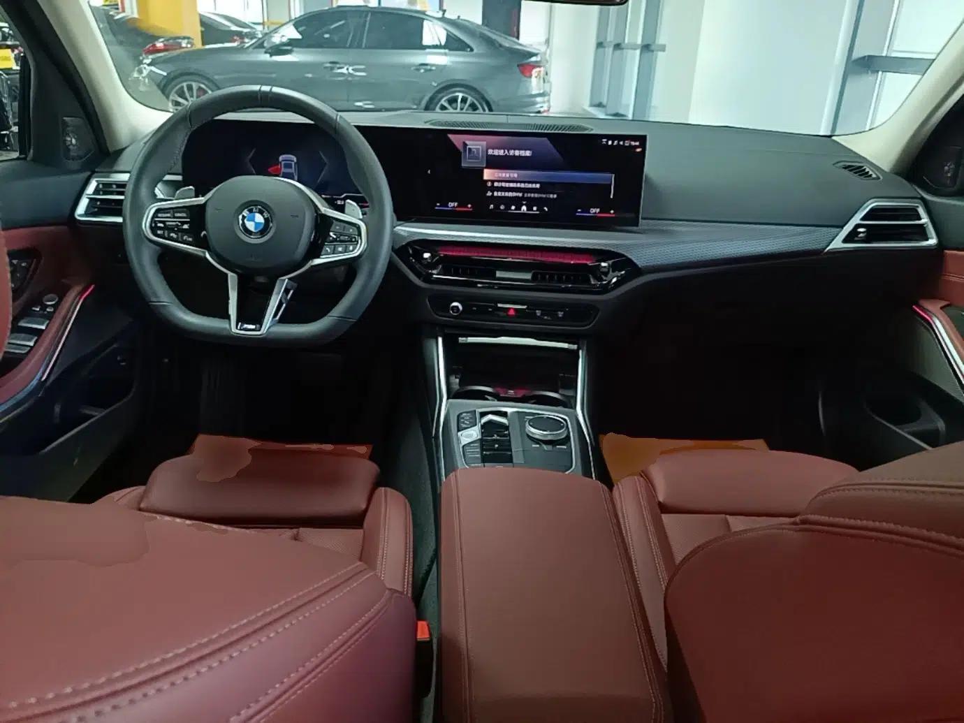 BMW 3 Series 2025 330Li M Sport Shadowline Package — миниатюра 12