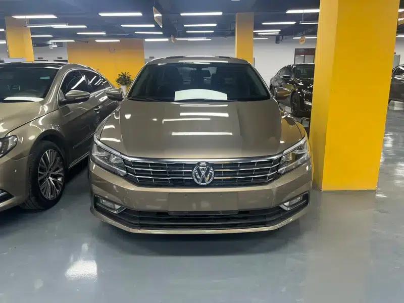 2016 Passat 330TSI DSG Premium Edition — миниатюра 2