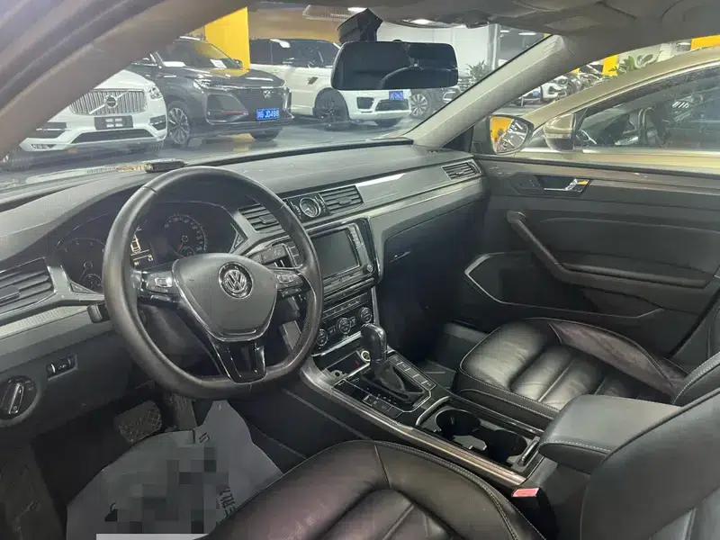 2016 Passat 330TSI DSG Premium Edition — миниатюра 8