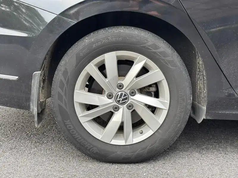 2020 Passat Facelift 280TSI Business Edition (China VI Emission Standard) — миниатюра 13