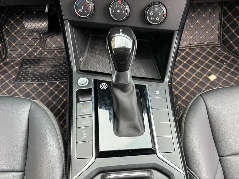 2020 Passat Facelift 280TSI Business Edition (China VI Emission Standard) — миниатюра 20