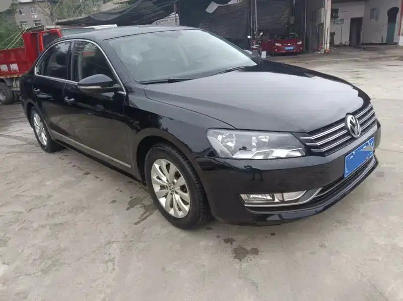 2011 Passat 1.8TSI DSG Premium Edition — миниатюра 3