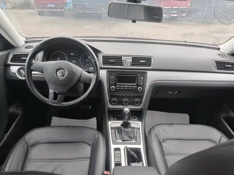 2011 Passat 1.8TSI DSG Premium Edition — миниатюра 6